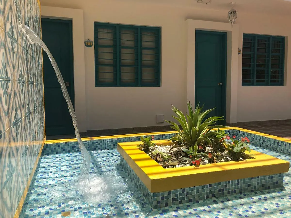Akuamarina Hotel Santa Marta